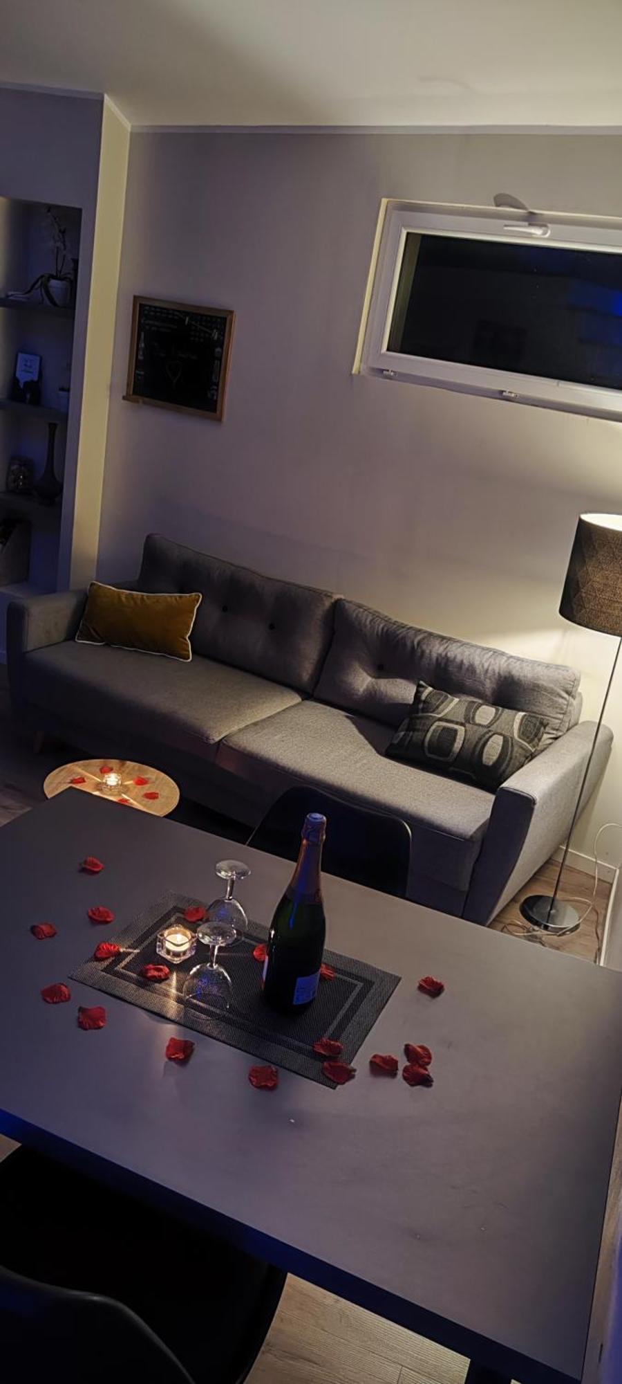 Loft, Studio And Love Rooms Bourg-Saint-Christophe Ruang foto