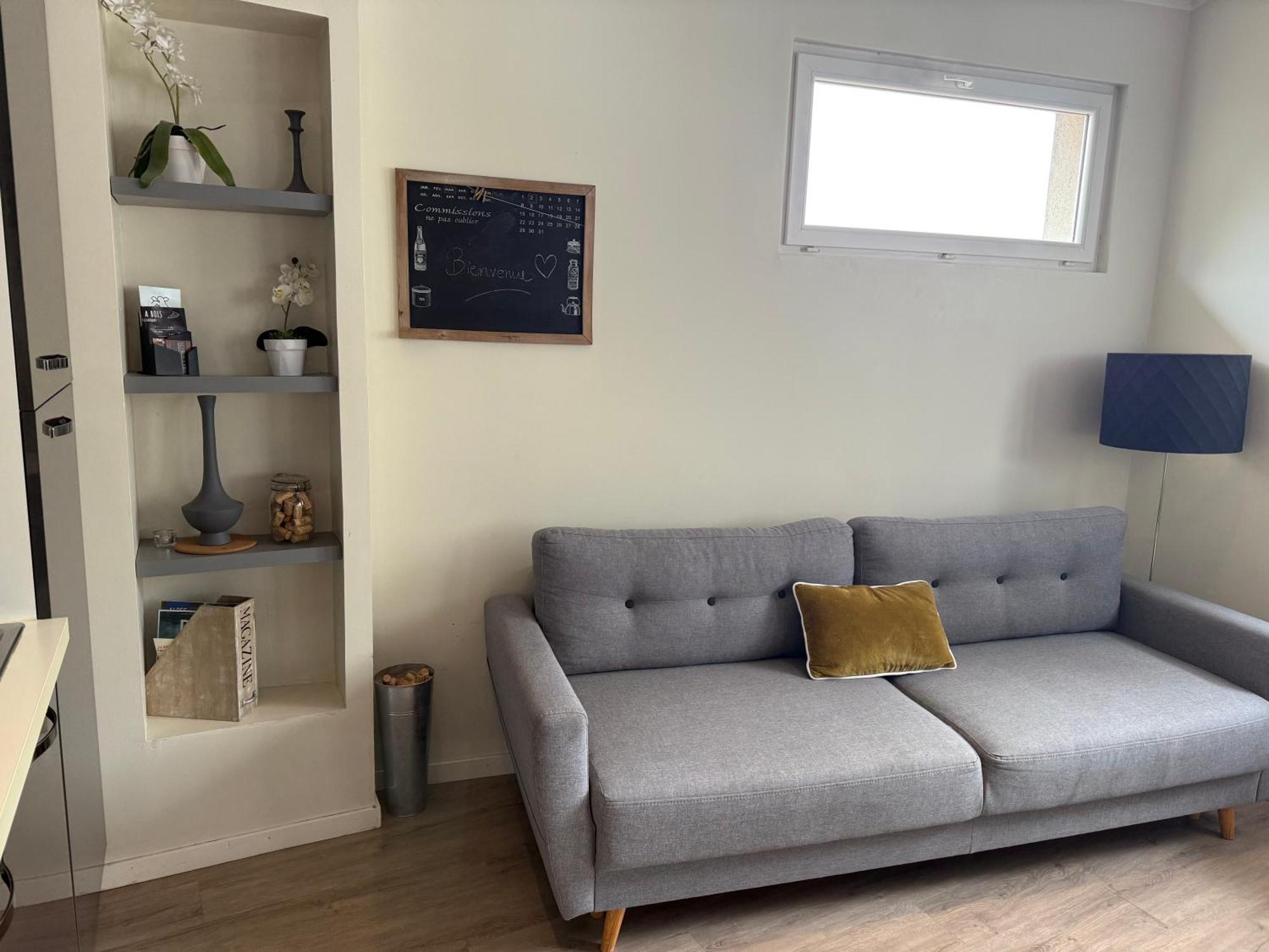 Loft, Studio And Love Rooms Bourg-Saint-Christophe Bagian luar foto